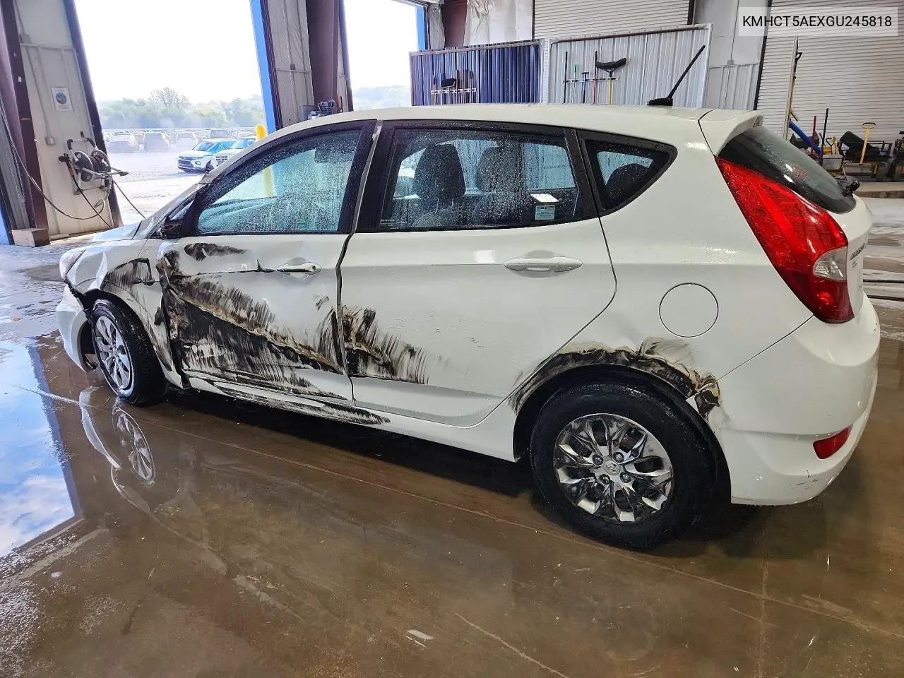 2016 HYUNDAI ACCENT VIN KMHCT5AEXGU245818 — фото 2