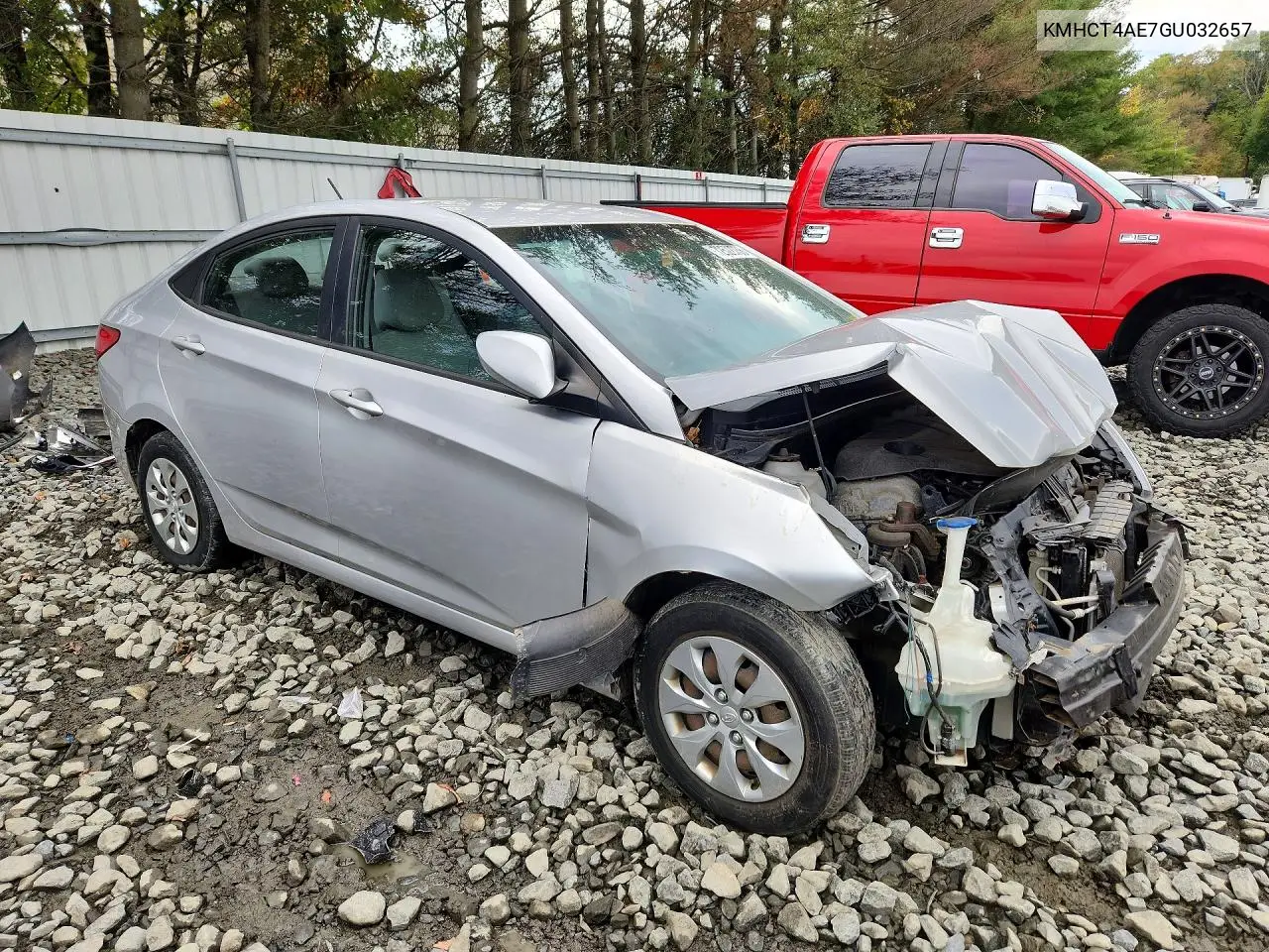 2016 HYUNDAI ACCENT VIN KMHCT4AE7GU032657 — фото 4