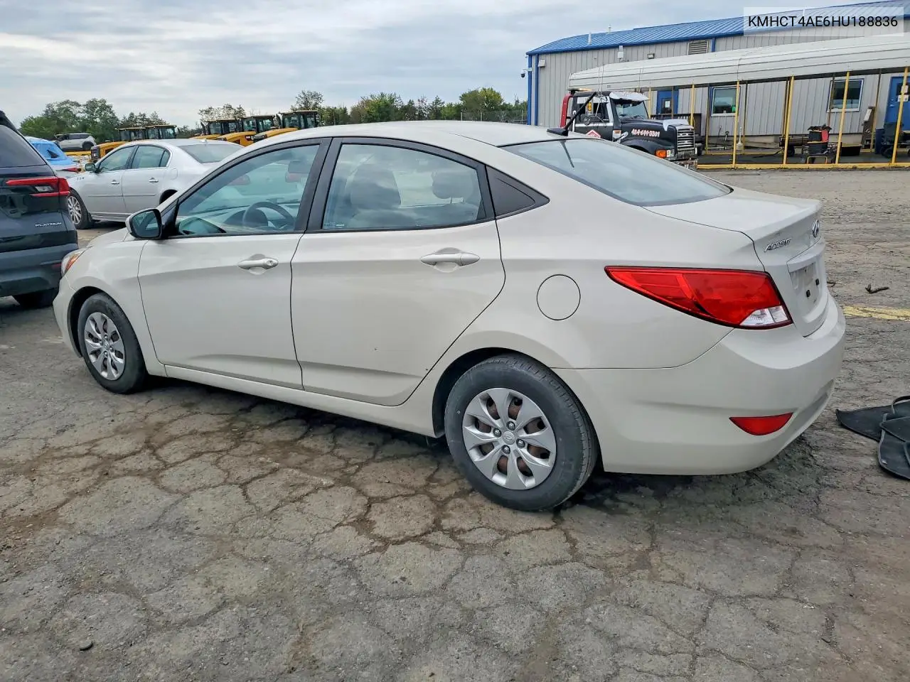 2017 HYUNDAI ACCENT VIN KMHCT4AE6HU188836 — фото 2