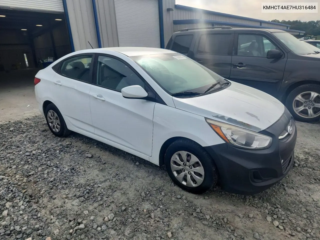 2017 HYUNDAI ACCENT VIN KMHCT4AE7HU316484 — фото 4