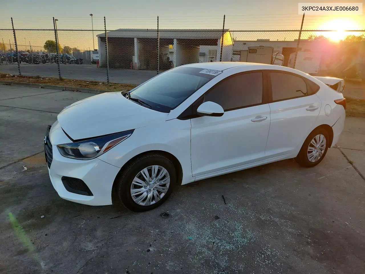 HYUNDAI ACCENT 2018, VIN 3KPC24A3XJE006680