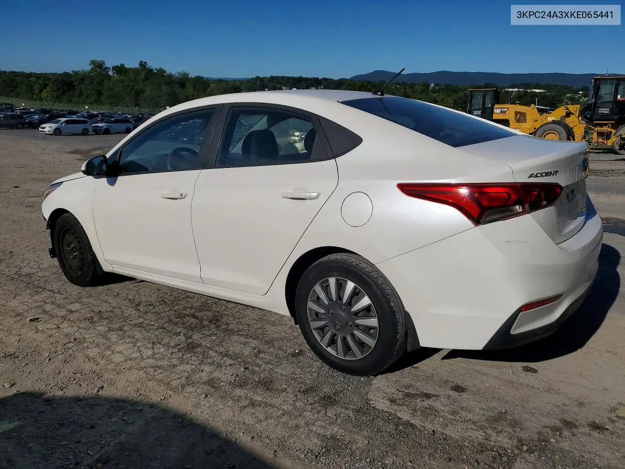 2019 HYUNDAI ACCENT VIN 3KPC24A3XKE065441 — фото 2