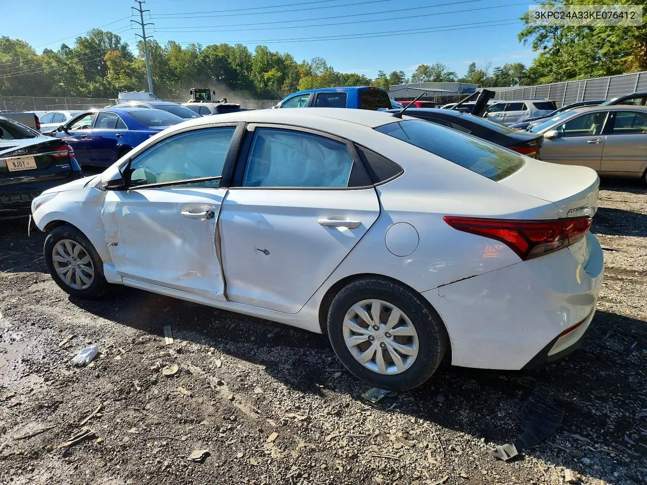 2019 HYUNDAI ACCENT VIN 3KPC24A33KE076412 — фото 2