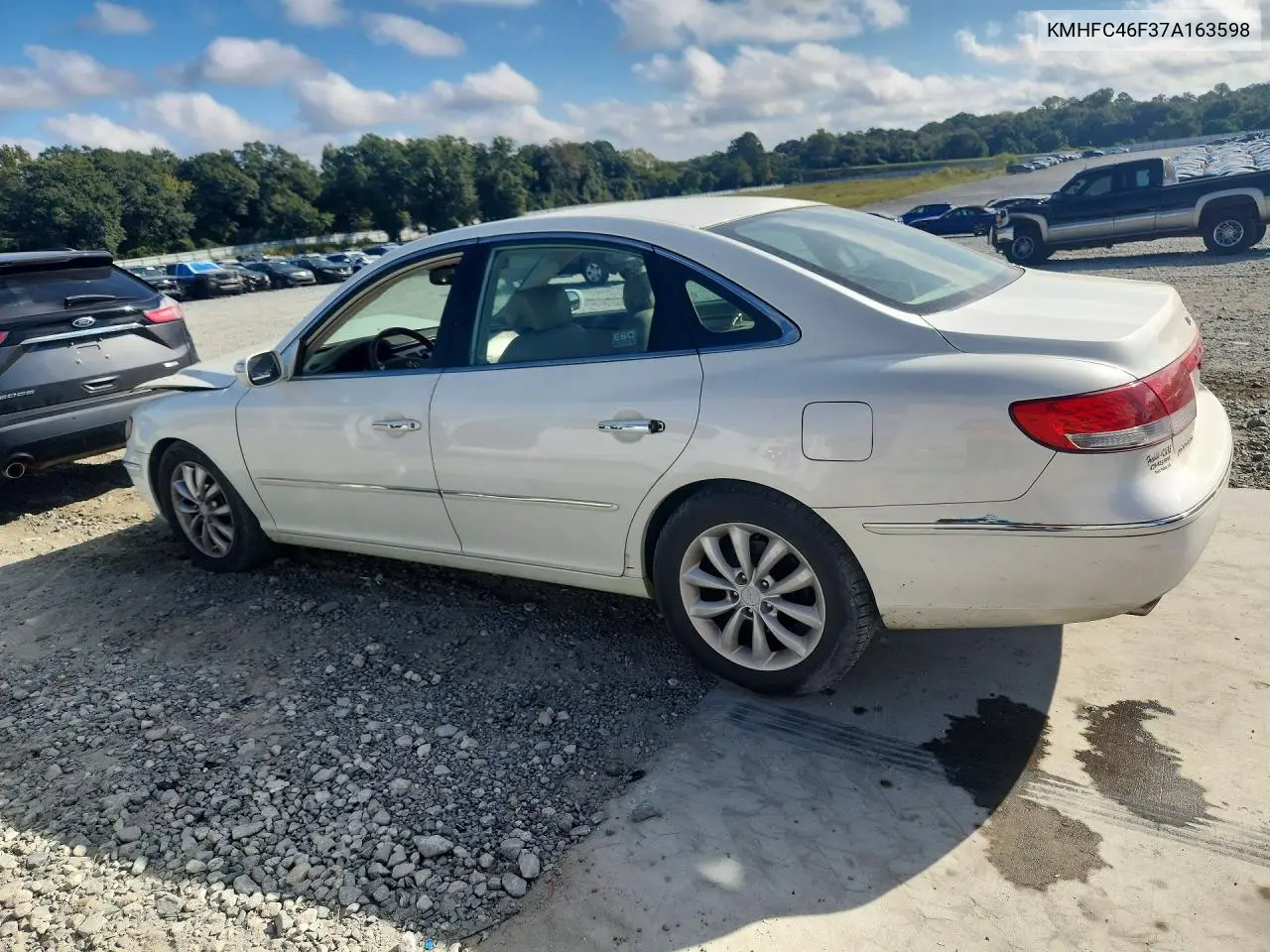 2007 HYUNDAI AZERA VIN KMHFC46F37A163598 — фото 2