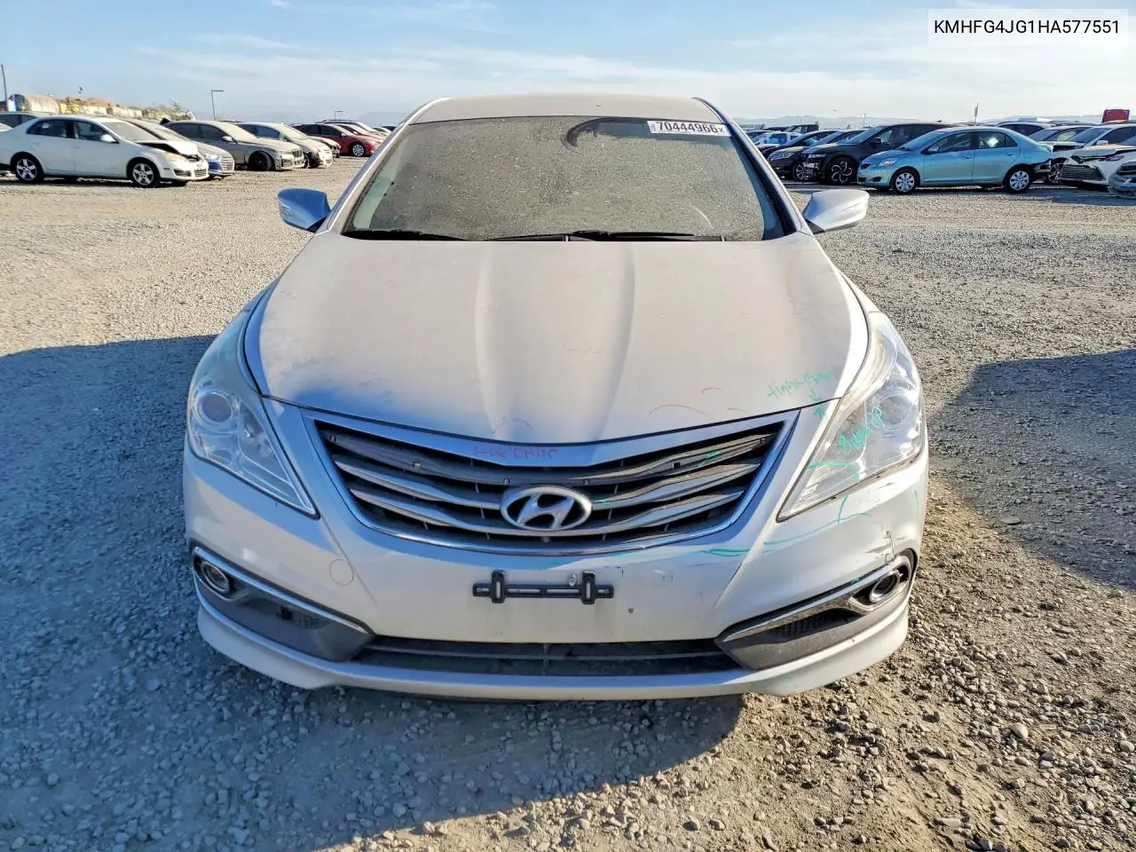 HYUNDAI AZERA 2017, VIN KMHFG4JG1HA577551