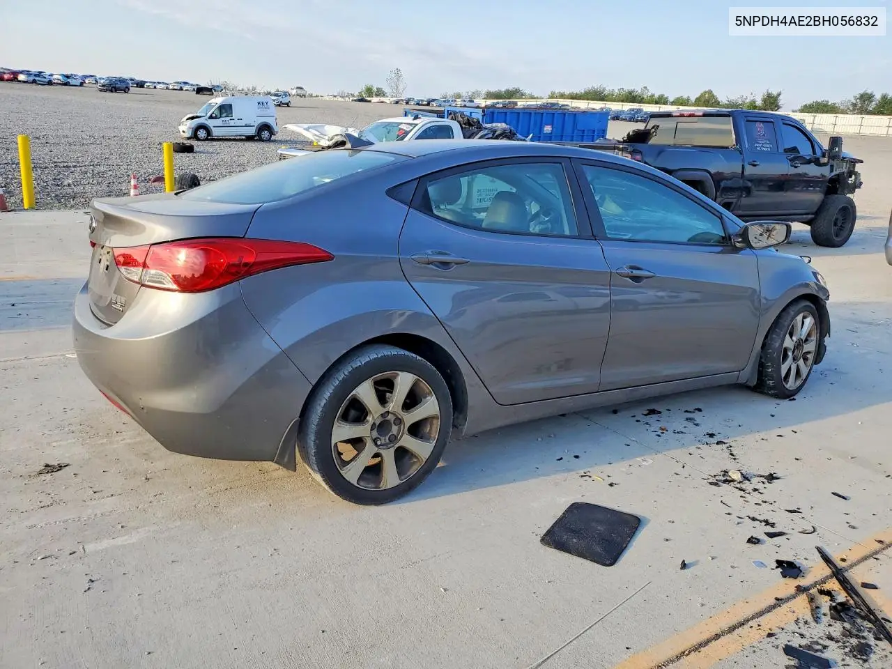 2011 HYUNDAI ELANTRA VIN 5NPDH4AE2BH056832 — фото 3