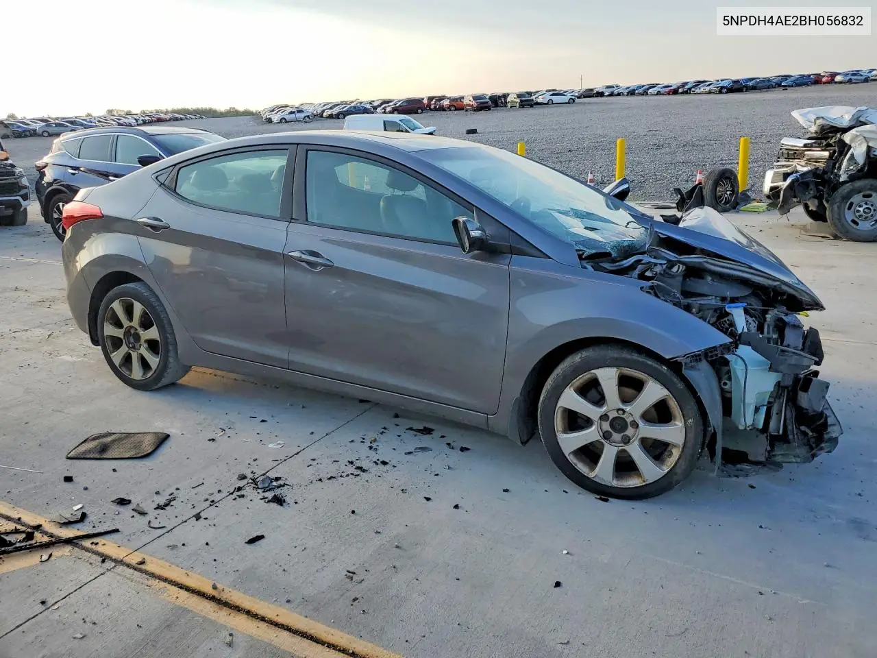 2011 HYUNDAI ELANTRA VIN 5NPDH4AE2BH056832 — фото 4