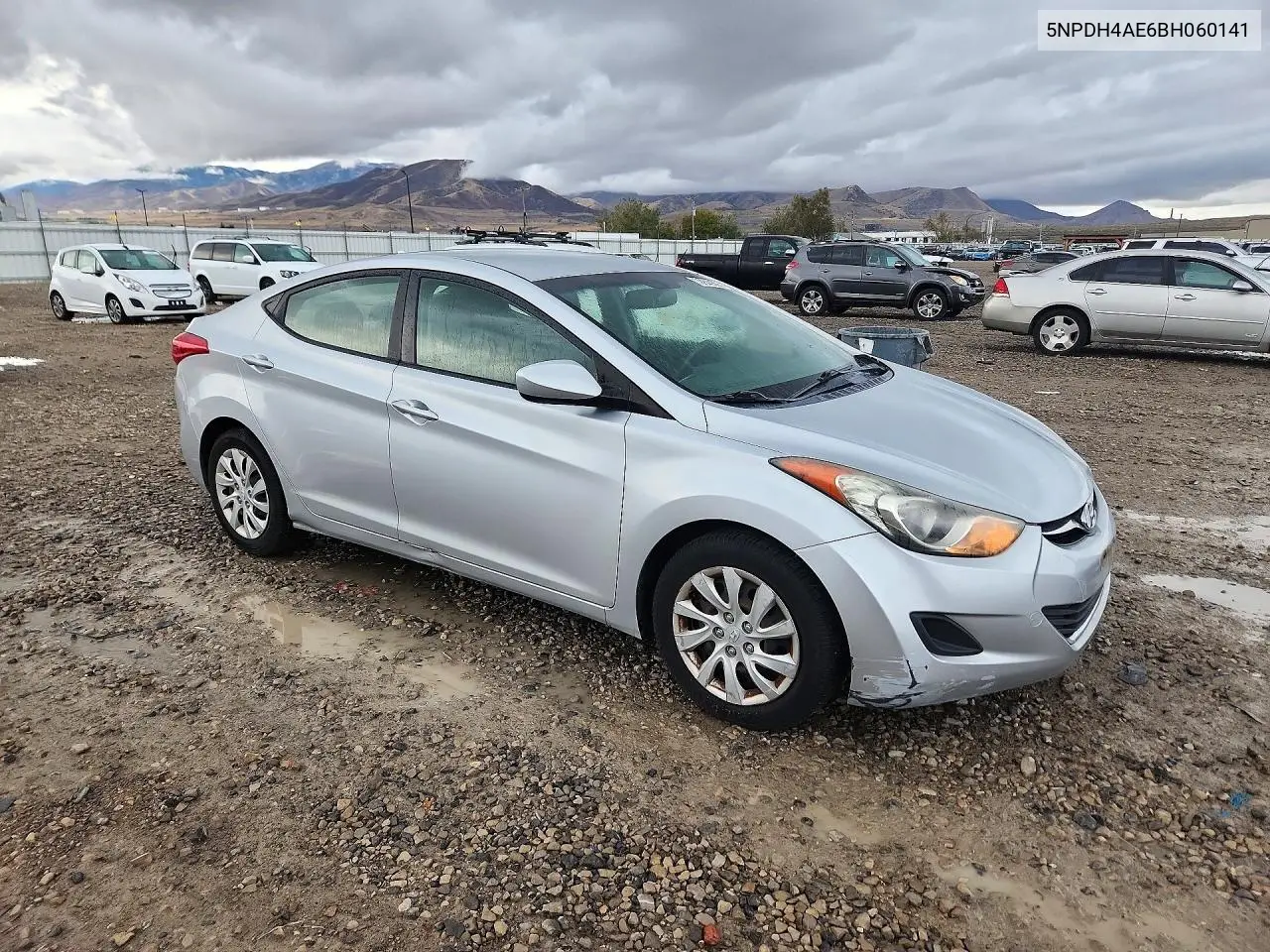 2011 HYUNDAI ELANTRA VIN 5NPDH4AE6BH060141 — фото 4