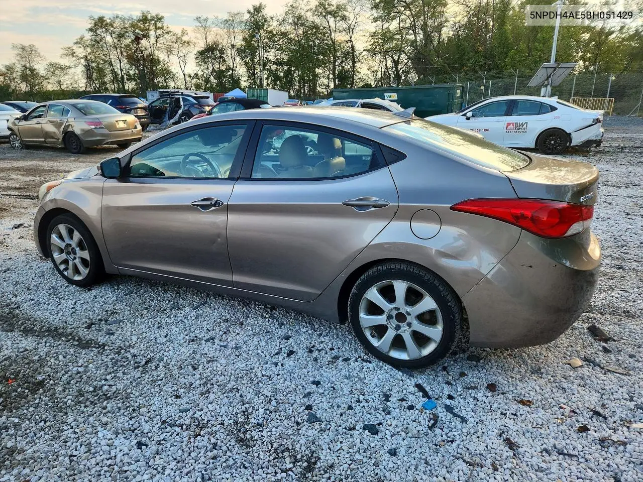 2011 HYUNDAI ELANTRA VIN 5NPDH4AE5BH051429 — фото 2
