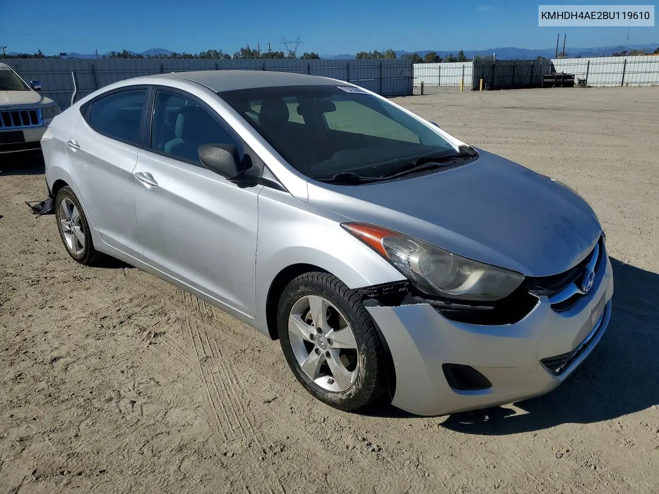 2011 HYUNDAI ELANTRA VIN KMHDH4AE2BU119610 — фото 4