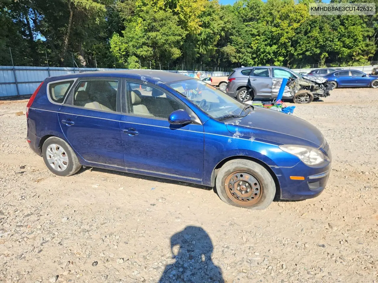 2012 HYUNDAI ELANTRA VIN KMHDB8AE3CU142632 — фото 4