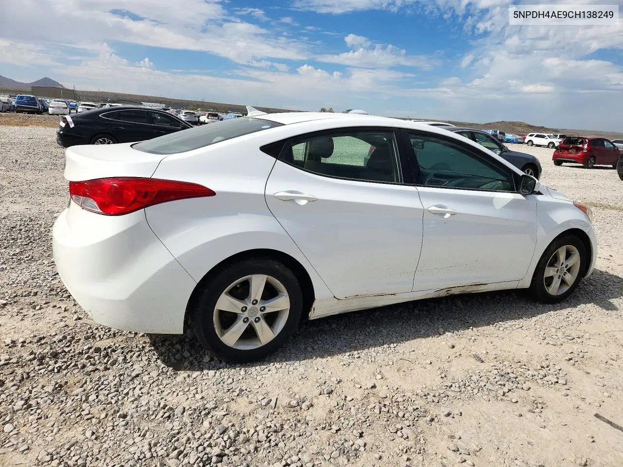 2012 HYUNDAI ELANTRA VIN 5NPDH4AE9CH138249 — фото 3