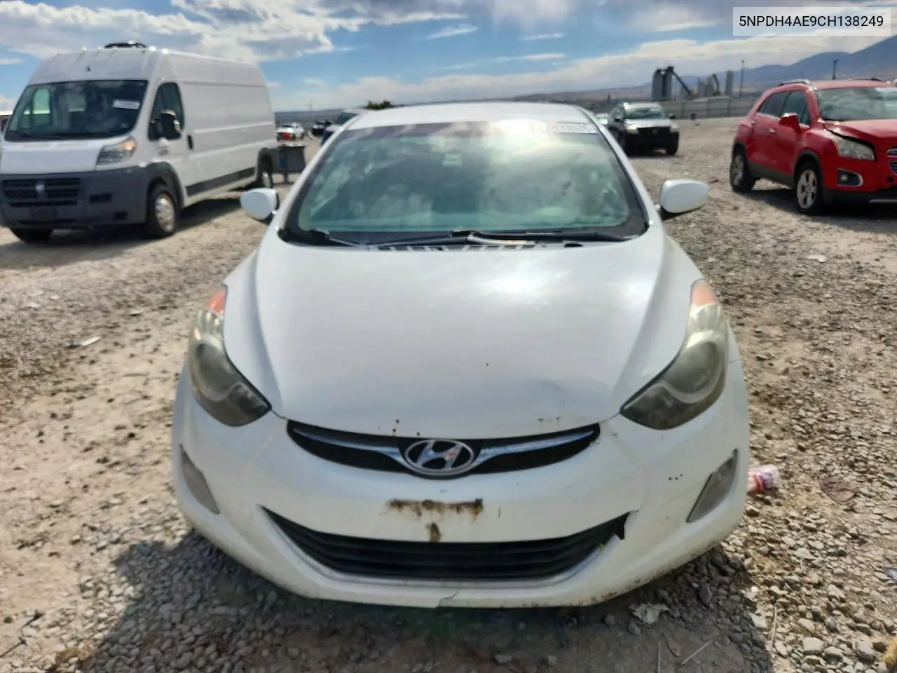 2012 HYUNDAI ELANTRA VIN 5NPDH4AE9CH138249 — фото 5
