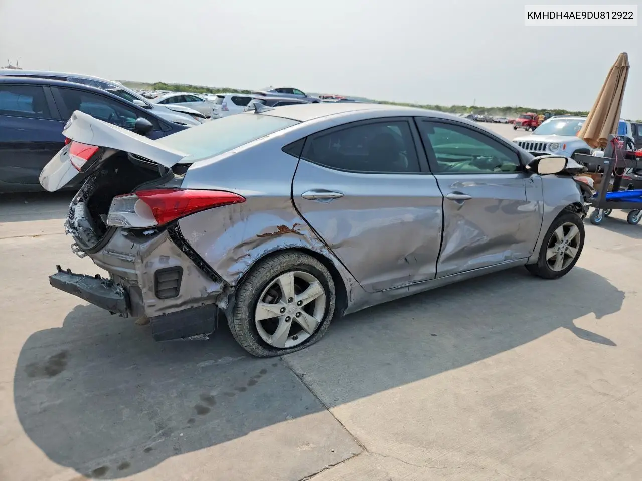 2013 HYUNDAI ELANTRA VIN KMHDH4AE9DU812922 — фото 3