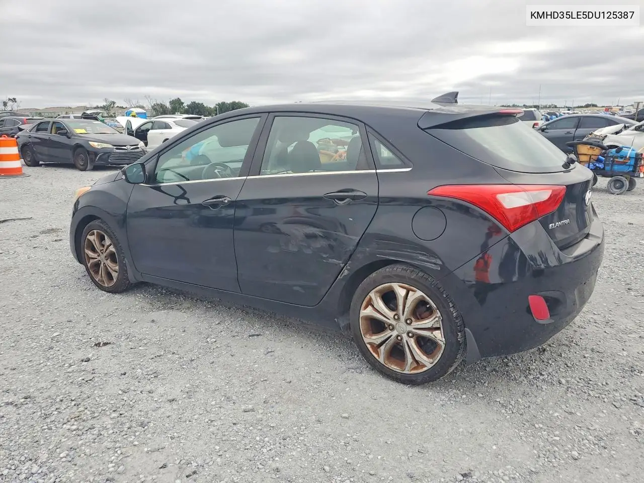 2013 HYUNDAI ELANTRA VIN KMHD35LE5DU125387 — фото 2