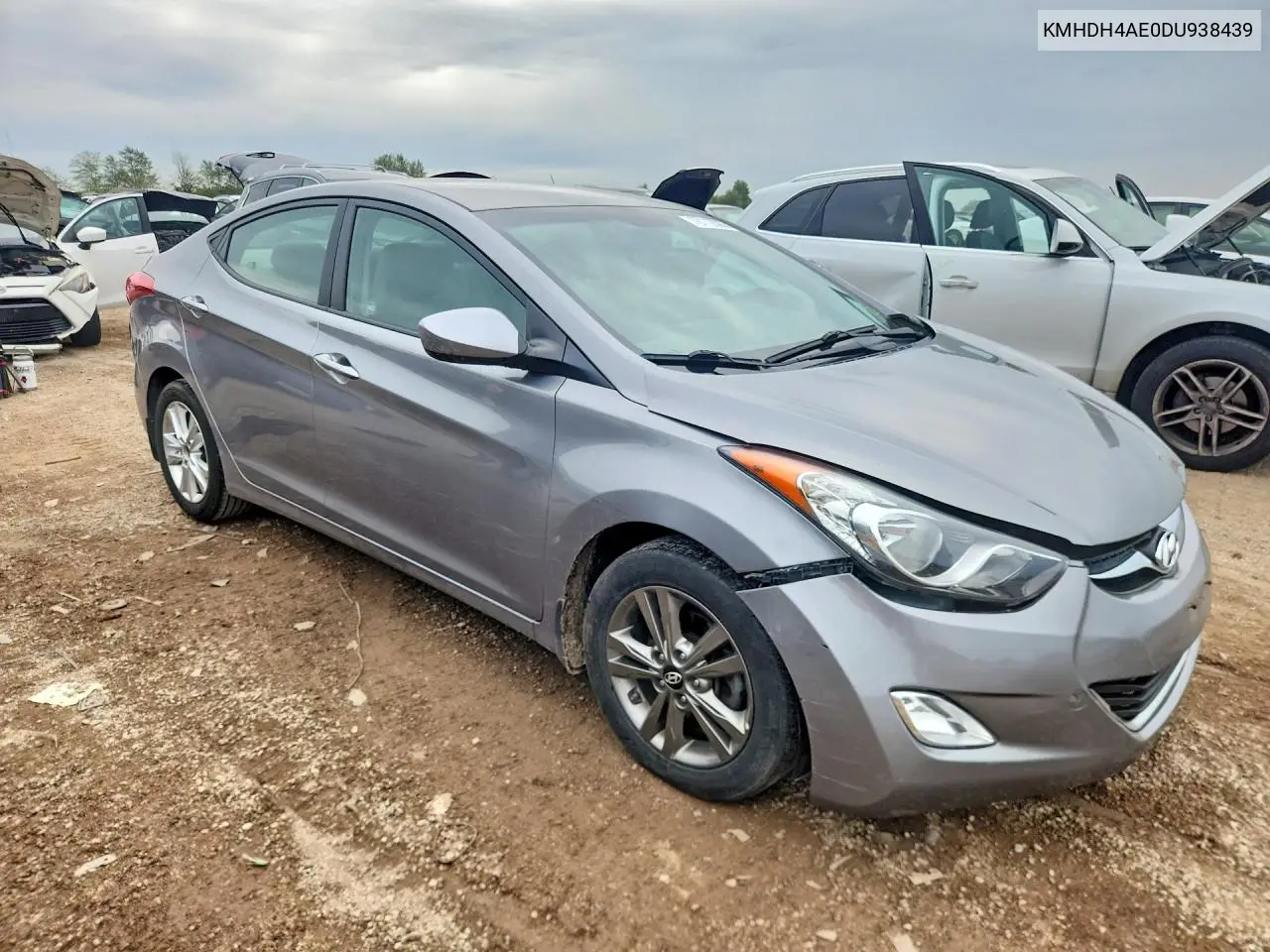 2013 HYUNDAI ELANTRA VIN KMHDH4AE0DU938439 — фото 4