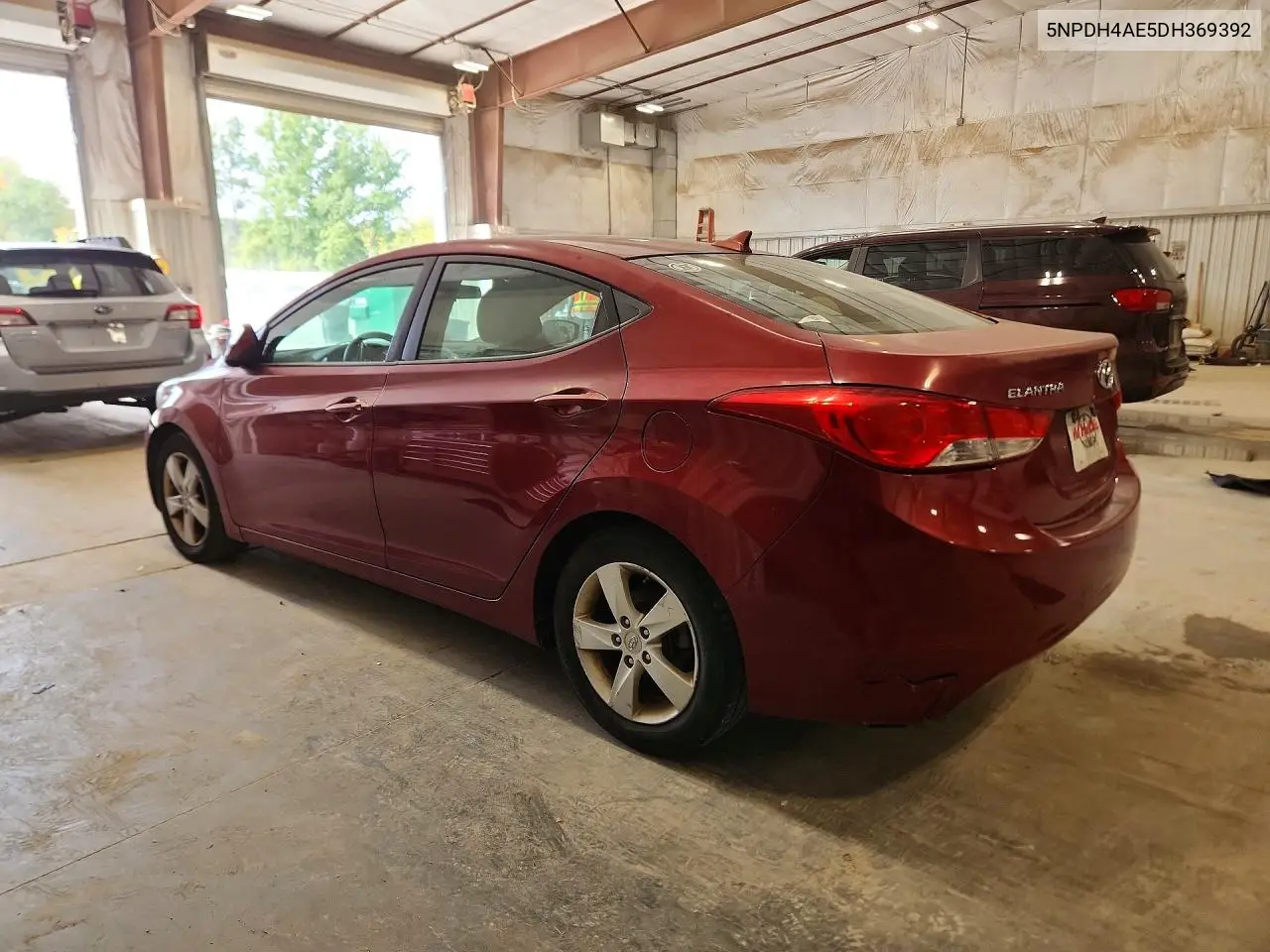 2013 HYUNDAI ELANTRA VIN 5NPDH4AE5DH369392 — фото 2