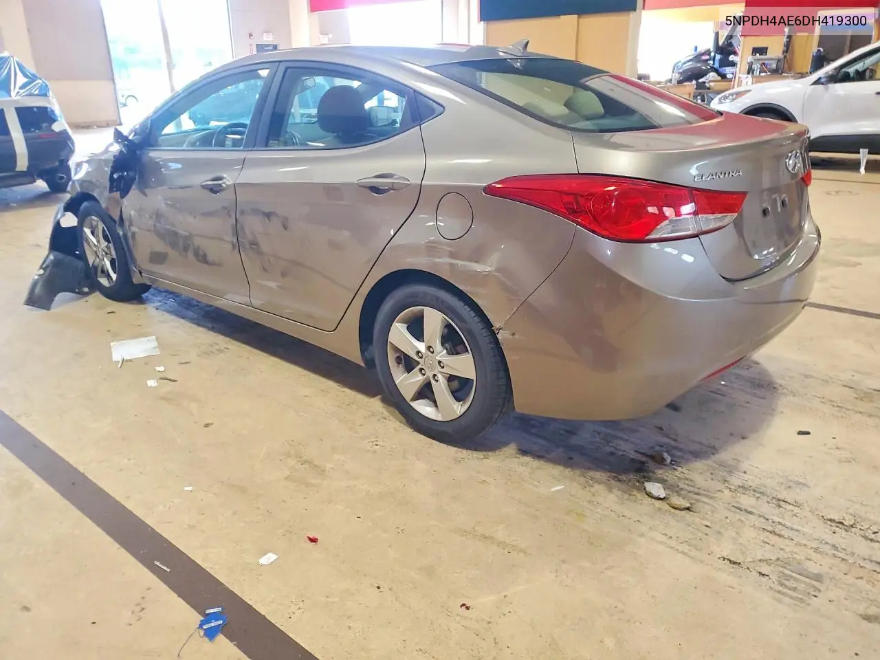 2013 HYUNDAI ELANTRA VIN 5NPDH4AE6DH419300 — фото 2