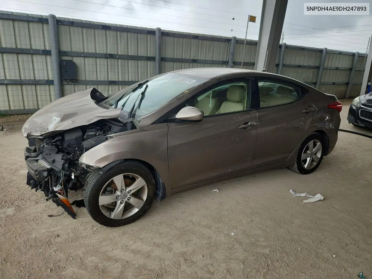 HYUNDAI ELANTRA 2013, VIN 5NPDH4AE9DH247893