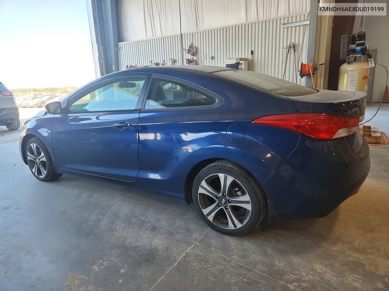 2013 HYUNDAI ELANTRA VIN KMHDH6AE8DU019199 — фото 2