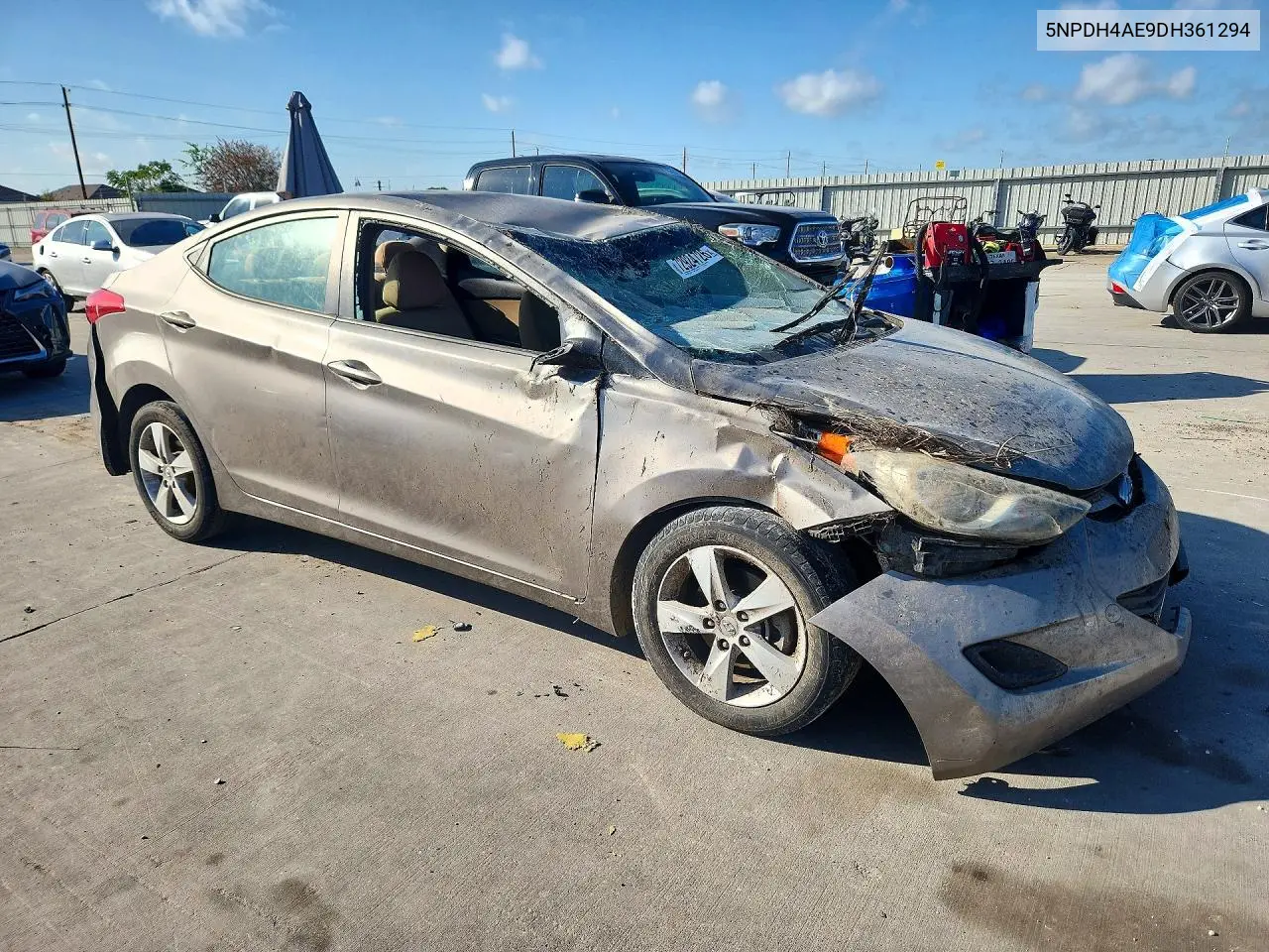 2013 HYUNDAI ELANTRA VIN 5NPDH4AE9DH361294 — фото 4