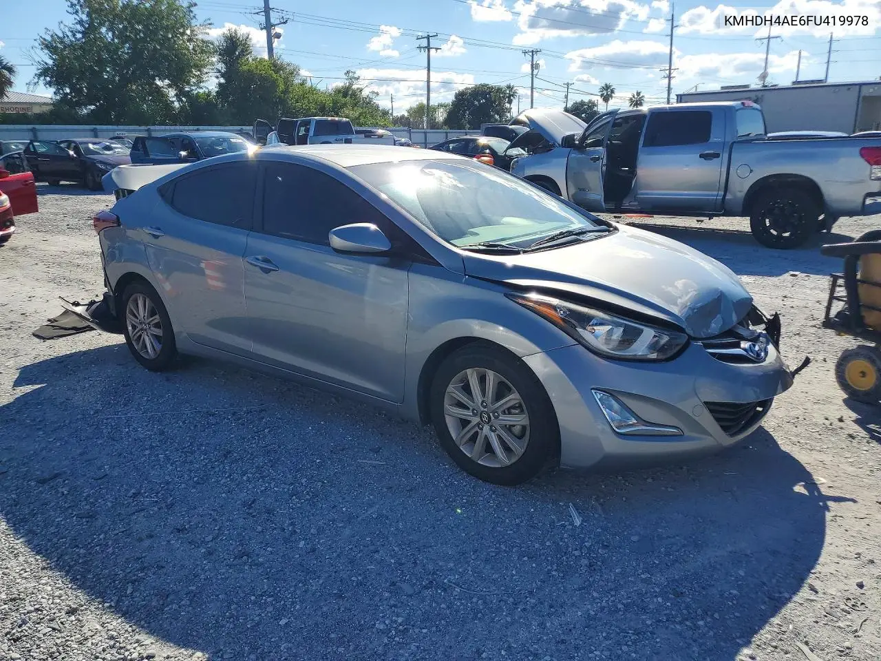 2015 HYUNDAI ELANTRA VIN KMHDH4AE6FU419978 — фото 4