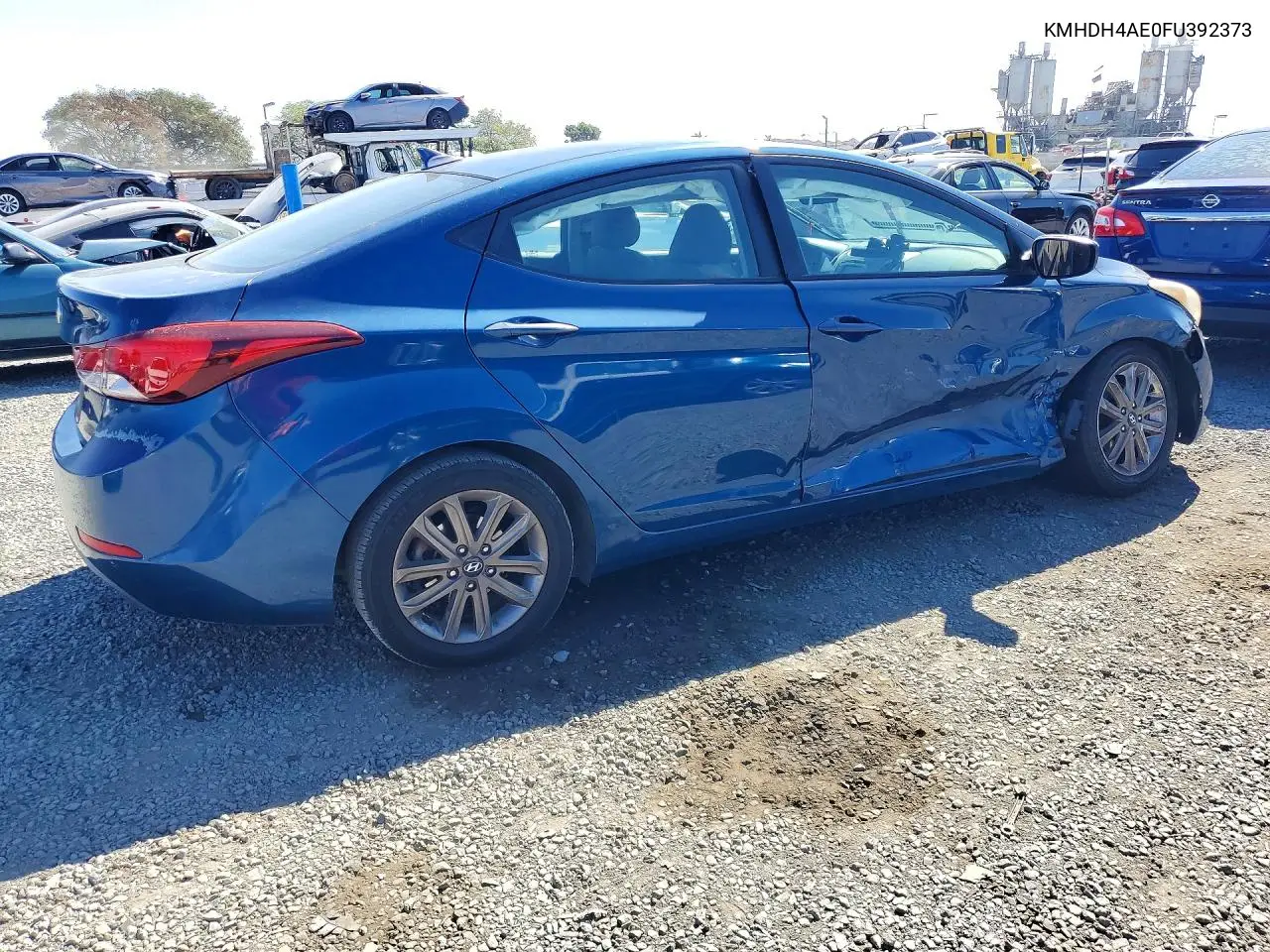 2015 HYUNDAI ELANTRA VIN KMHDH4AE0FU392373 — фото 3