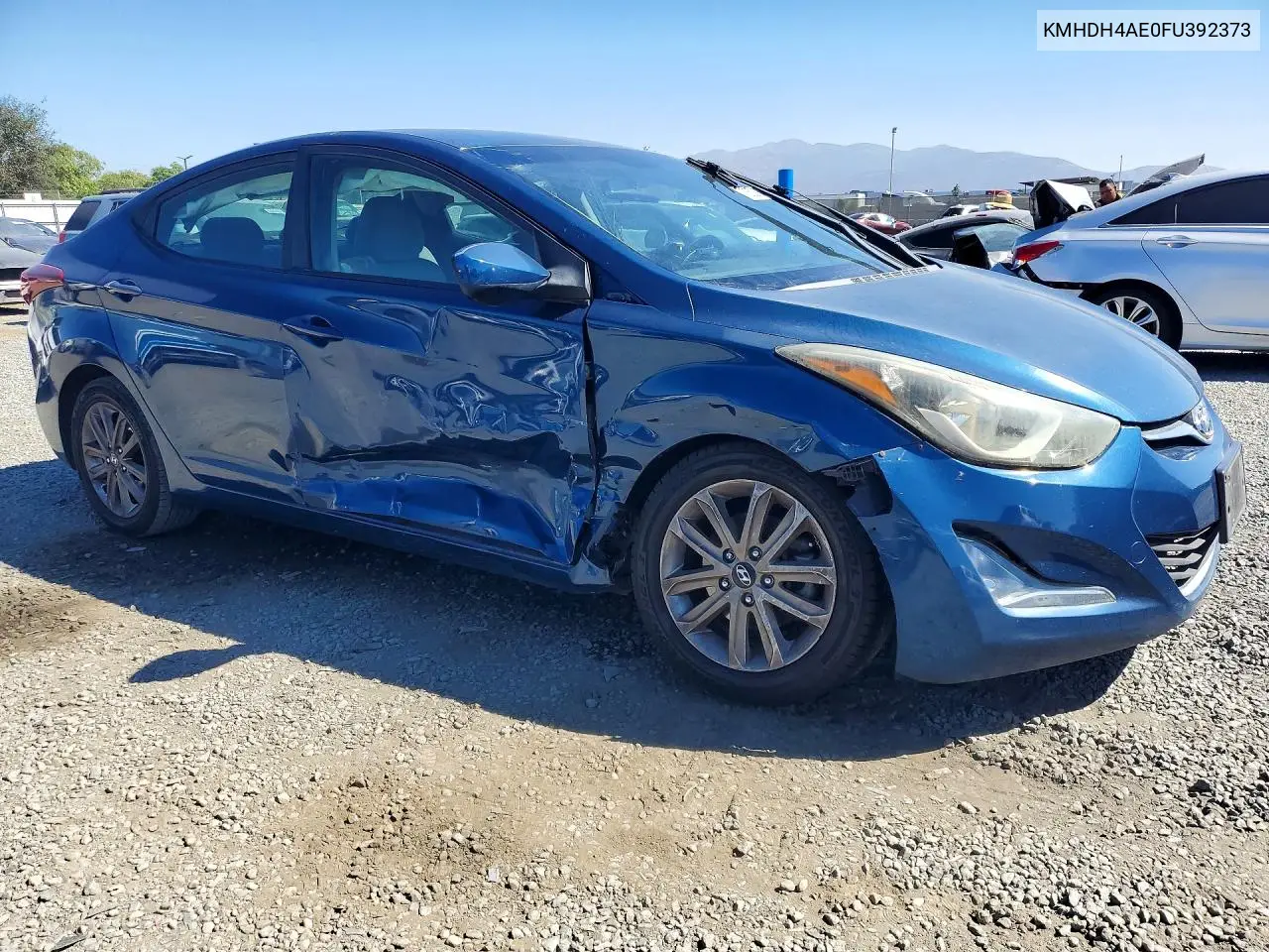 2015 HYUNDAI ELANTRA VIN KMHDH4AE0FU392373 — фото 4