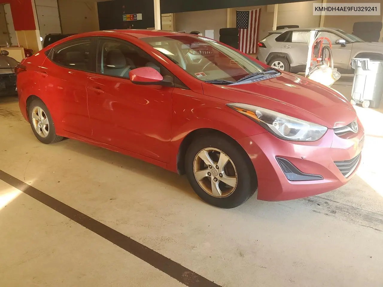 2015 HYUNDAI ELANTRA VIN KMHDH4AE9FU329241 — фото 4