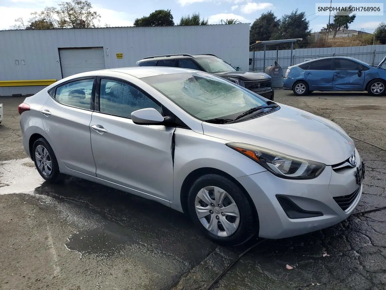 2016 HYUNDAI ELANTRA VIN 5NPDH4AE5GH768906 — фото 4