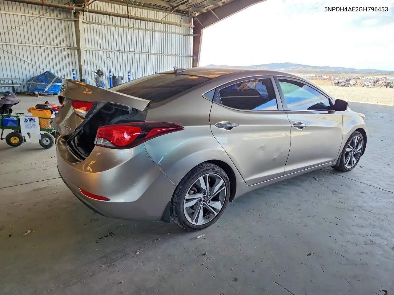 2016 HYUNDAI ELANTRA VIN 5NPDH4AE2GH796453 — фото 3