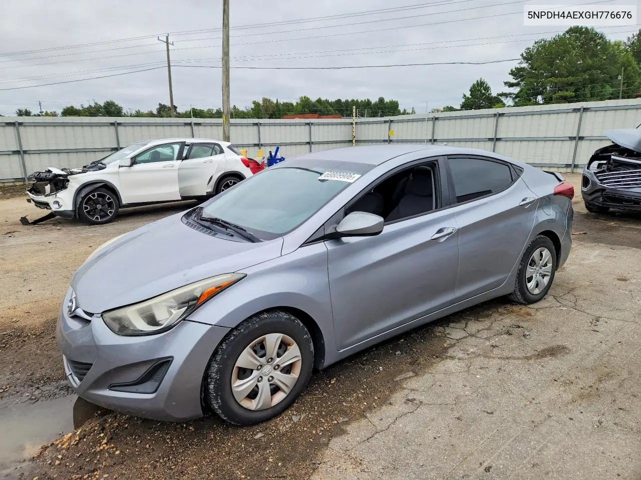 HYUNDAI ELANTRA 2016, VIN 5NPDH4AEXGH776676