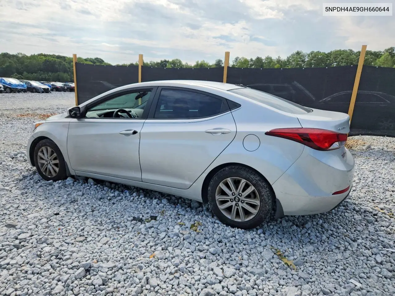 2016 HYUNDAI ELANTRA VIN 5NPDH4AE9GH660644 — фото 2