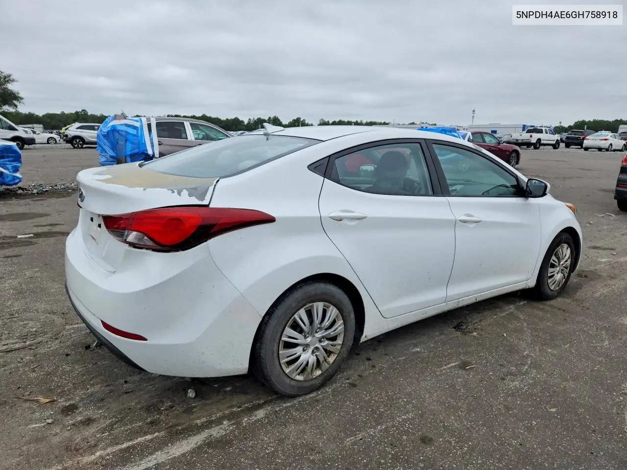 2016 HYUNDAI ELANTRA VIN 5NPDH4AE6GH758918 — фото 3
