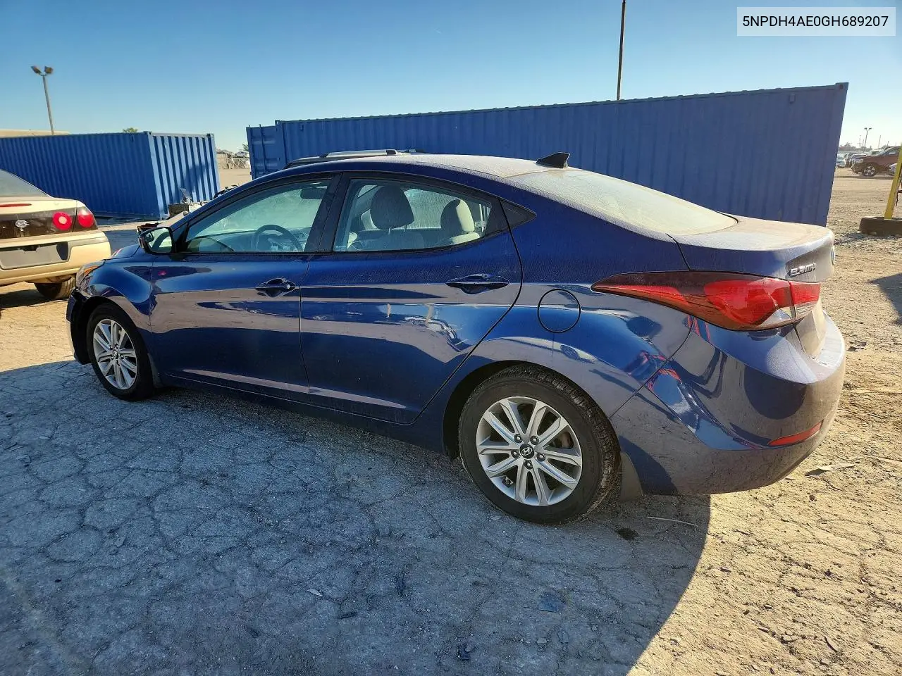 2016 HYUNDAI ELANTRA VIN 5NPDH4AE0GH689207 — фото 2