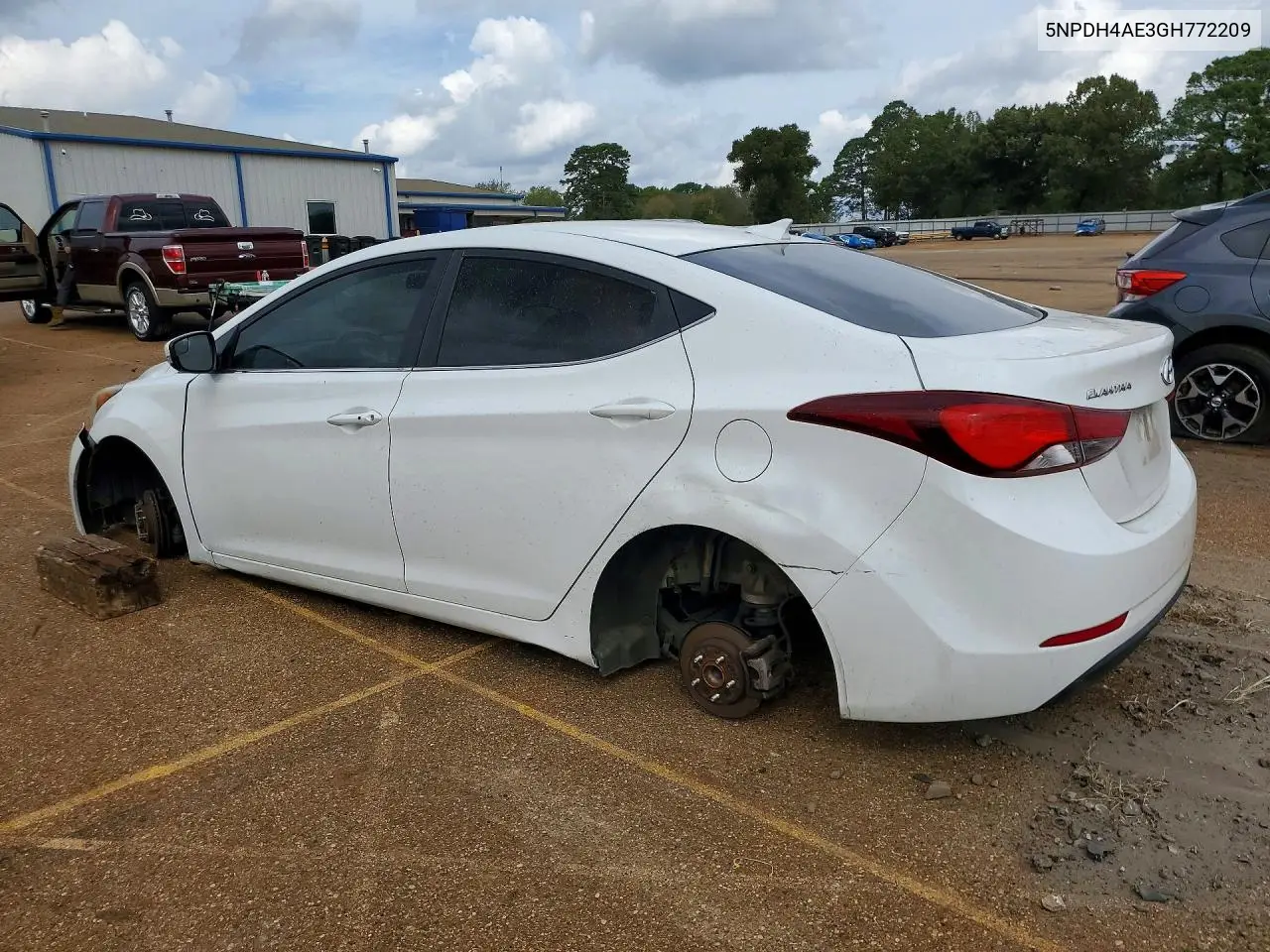 2016 HYUNDAI ELANTRA VIN 5NPDH4AE3GH772209 — фото 2