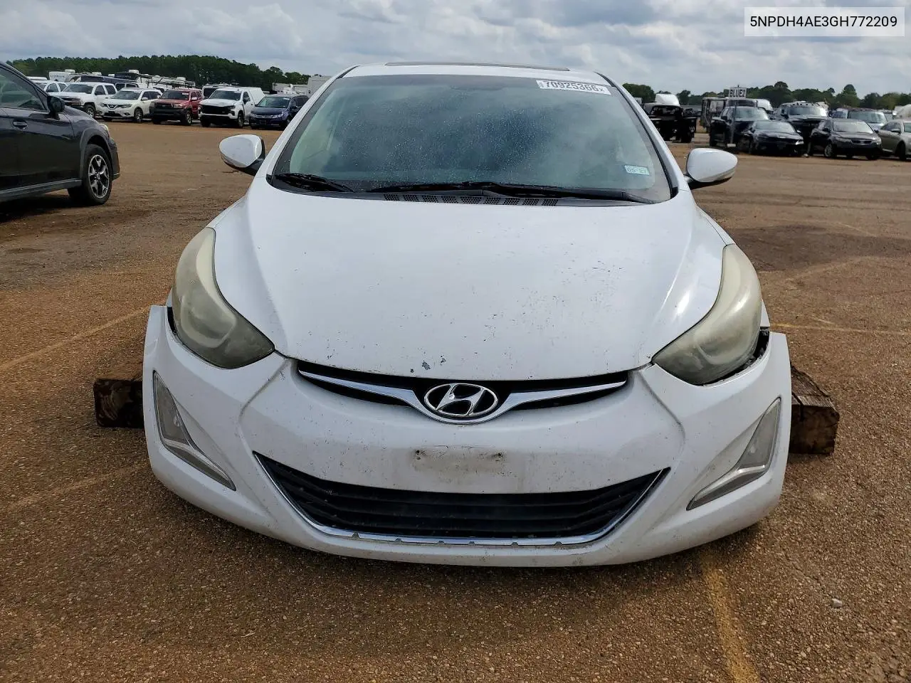 2016 HYUNDAI ELANTRA VIN 5NPDH4AE3GH772209 — фото 5