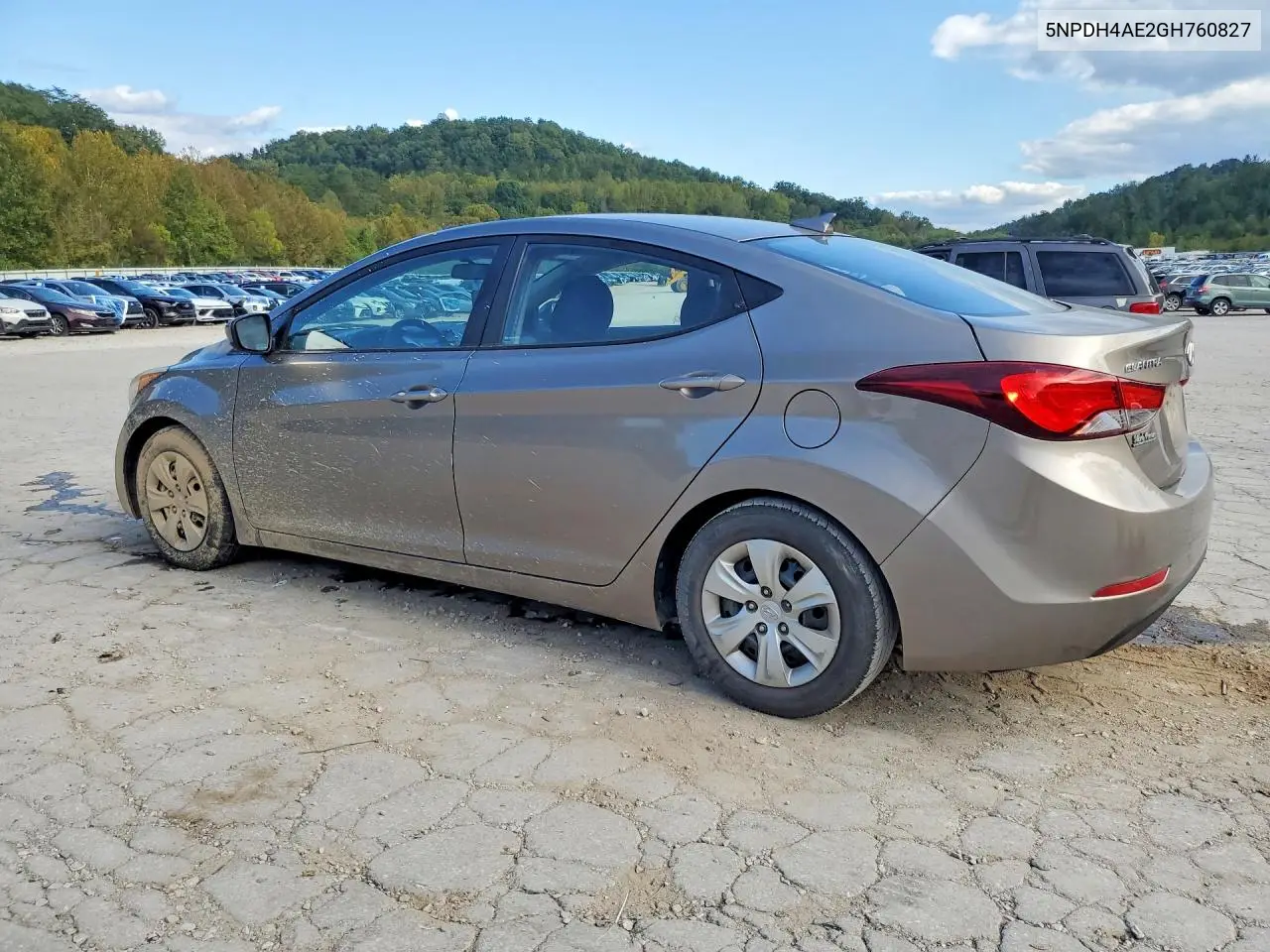 2016 HYUNDAI ELANTRA VIN 5NPDH4AE2GH760827 — фото 2