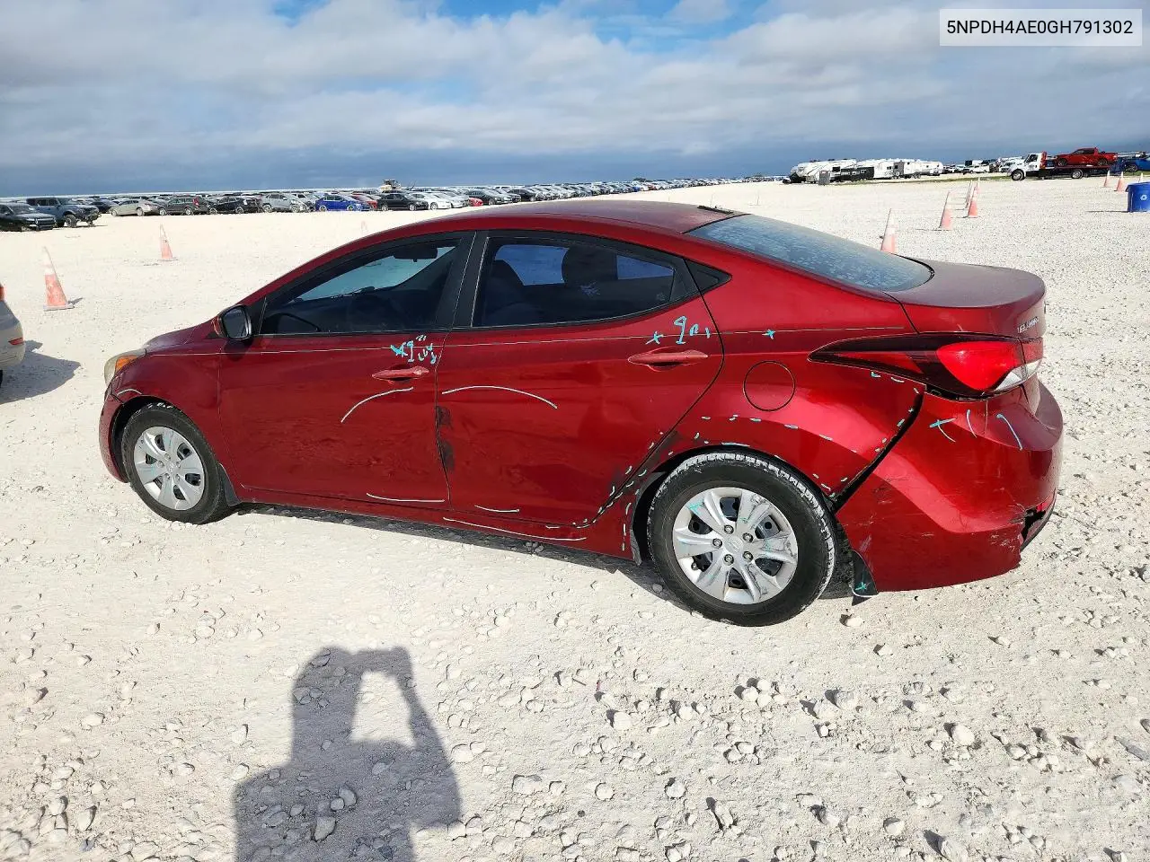 2016 HYUNDAI ELANTRA VIN 5NPDH4AE0GH791302 — фото 2