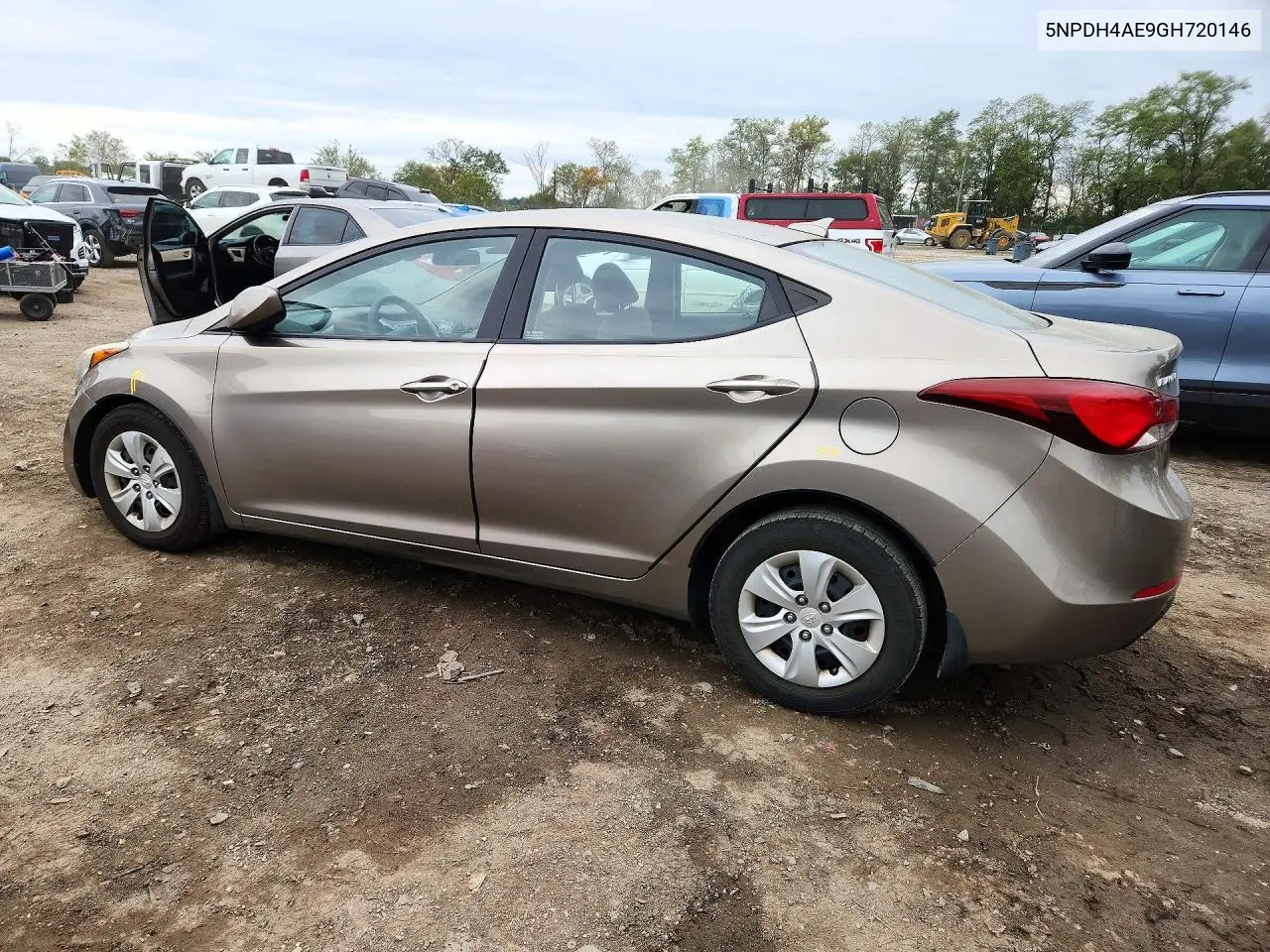 2016 HYUNDAI ELANTRA VIN 5NPDH4AE9GH720146 — фото 2