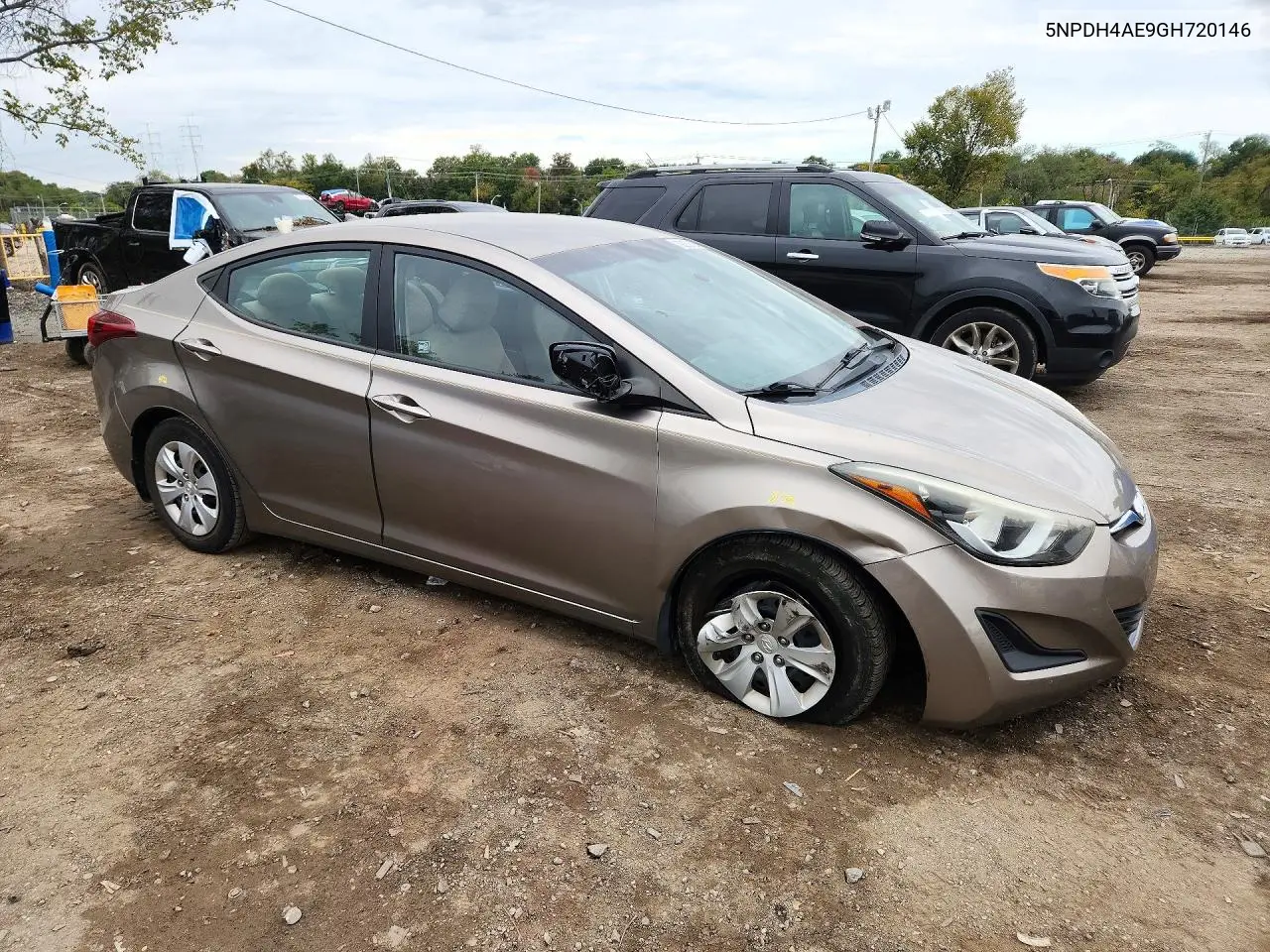 2016 HYUNDAI ELANTRA VIN 5NPDH4AE9GH720146 — фото 4
