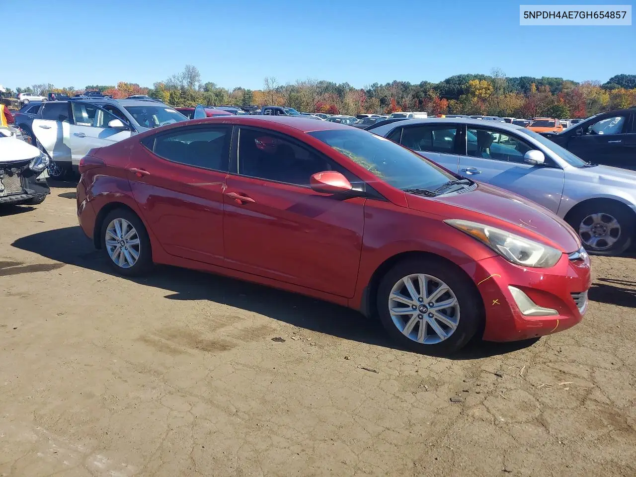 2016 HYUNDAI ELANTRA VIN 5NPDH4AE7GH654857 — фото 4