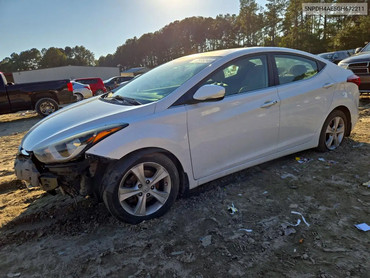 HYUNDAI ELANTRA 2016, VIN 5NPDH4AE5GH672211