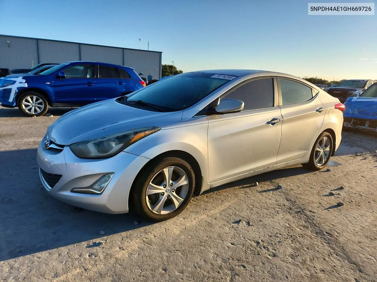 HYUNDAI ELANTRA 2016, VIN 5NPDH4AE1GH669726