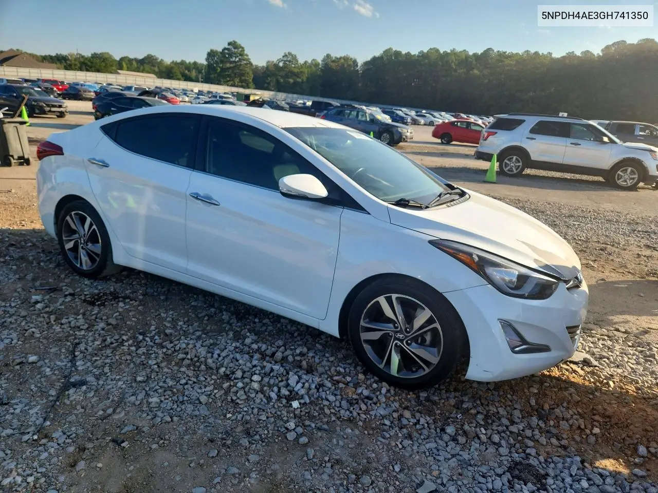 2016 HYUNDAI ELANTRA VIN 5NPDH4AE3GH741350 — фото 4