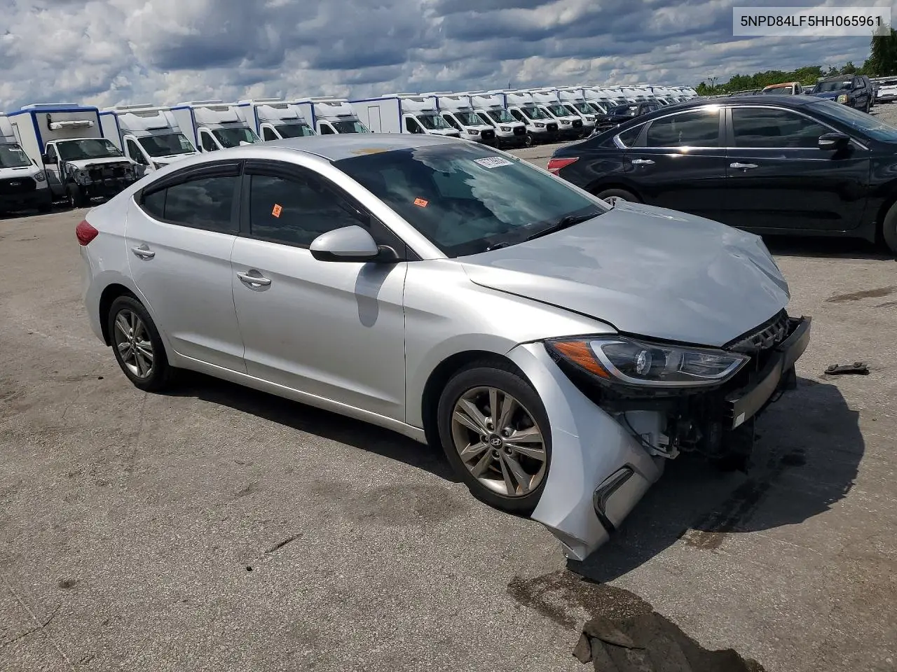 2017 HYUNDAI ELANTRA VIN 5NPD84LF5HH065961 — фото 4