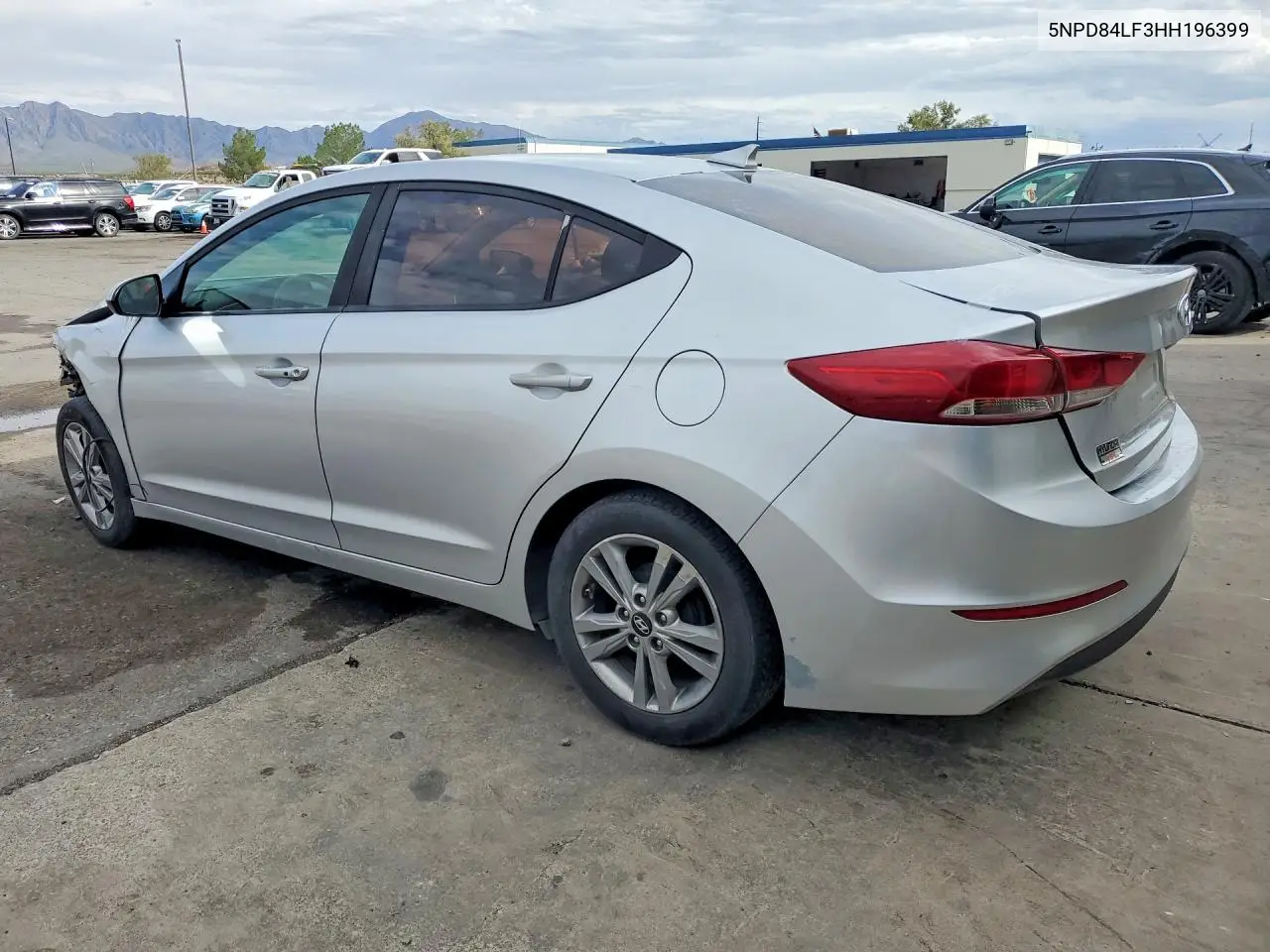 2017 HYUNDAI ELANTRA VIN 5NPD84LF3HH196399 — фото 2
