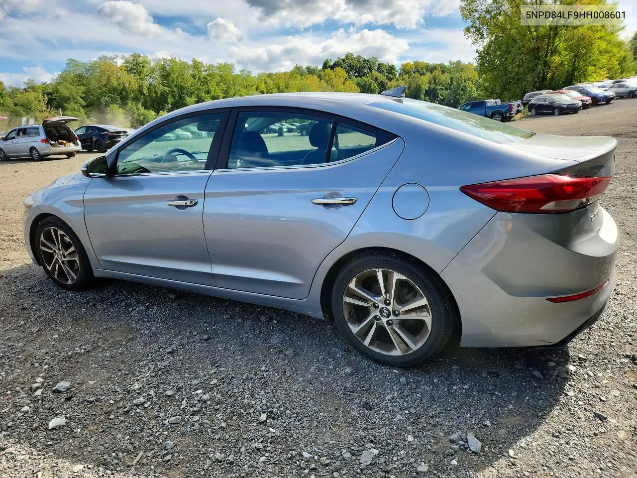 2017 HYUNDAI ELANTRA VIN 5NPD84LF9HH008601 — фото 2