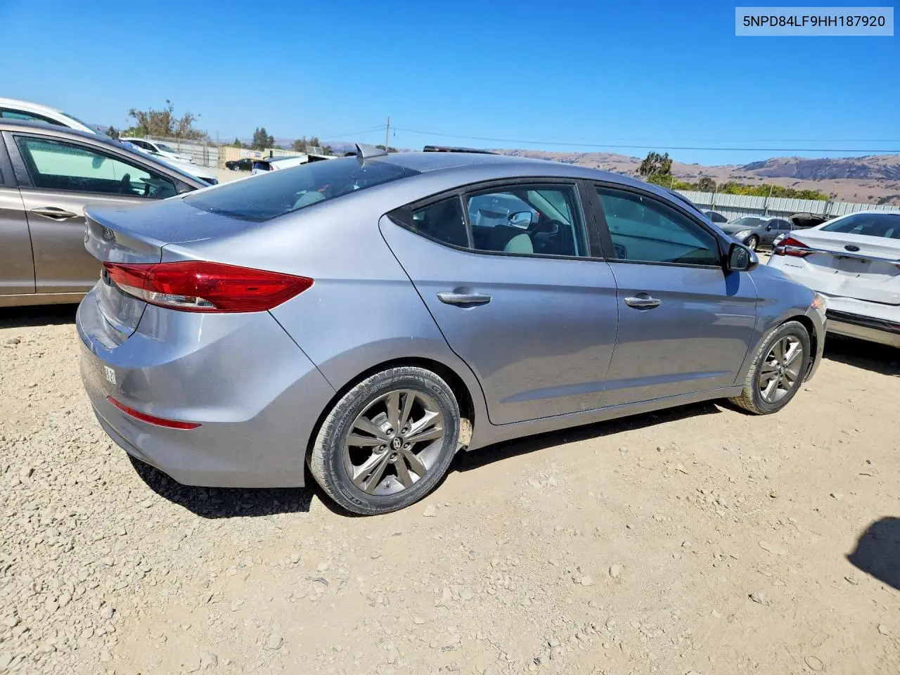 2017 HYUNDAI ELANTRA VIN 5NPD84LF9HH187920 — фото 3