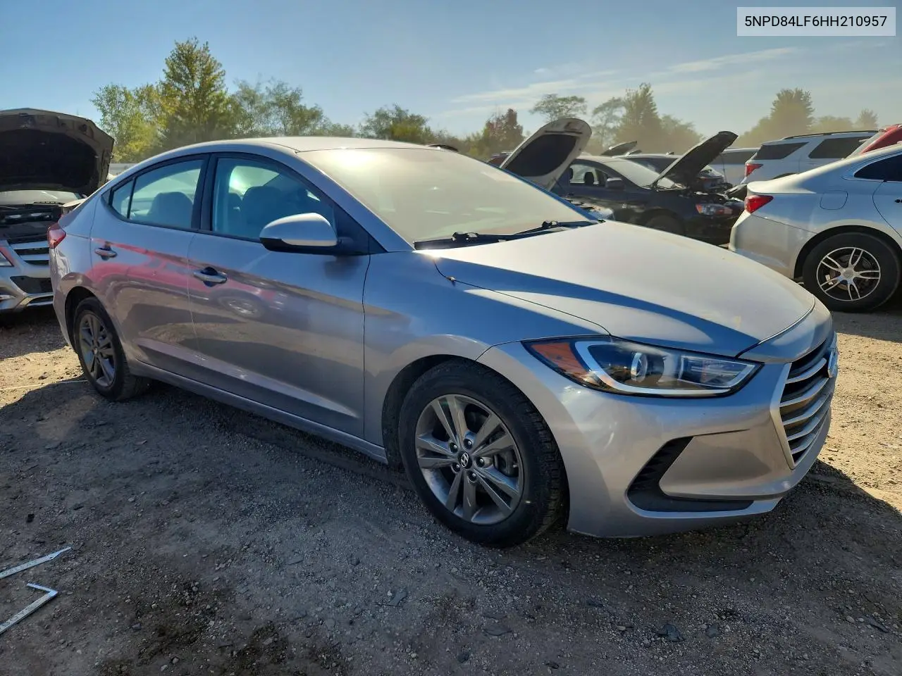 2017 HYUNDAI ELANTRA VIN 5NPD84LF6HH210957 — фото 4